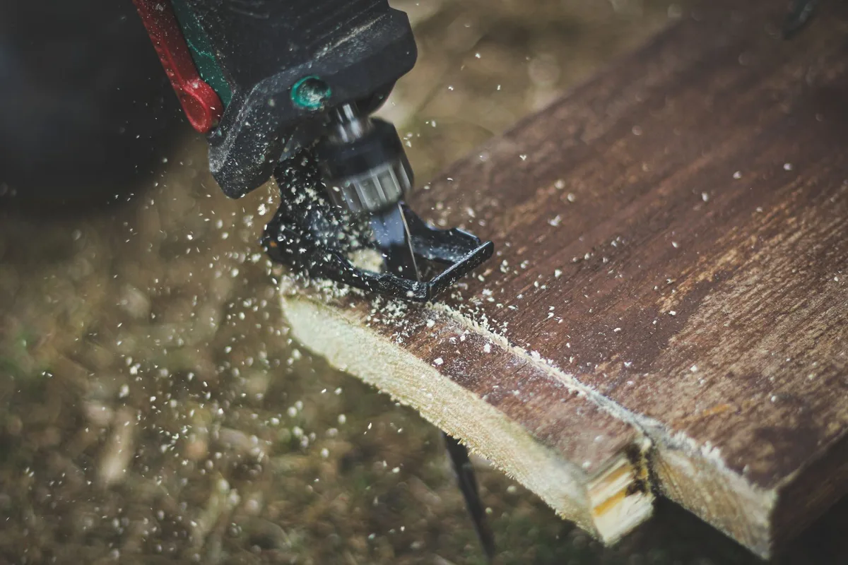 Bi-metal jigsaw blade
