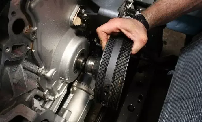 how to remove harmonic balancer without a puller