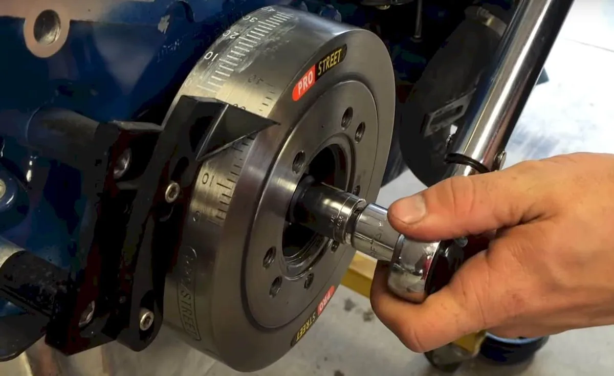 Pick the Right Method: Threaded Holes, Pry Points, or a DIY Bolt Press